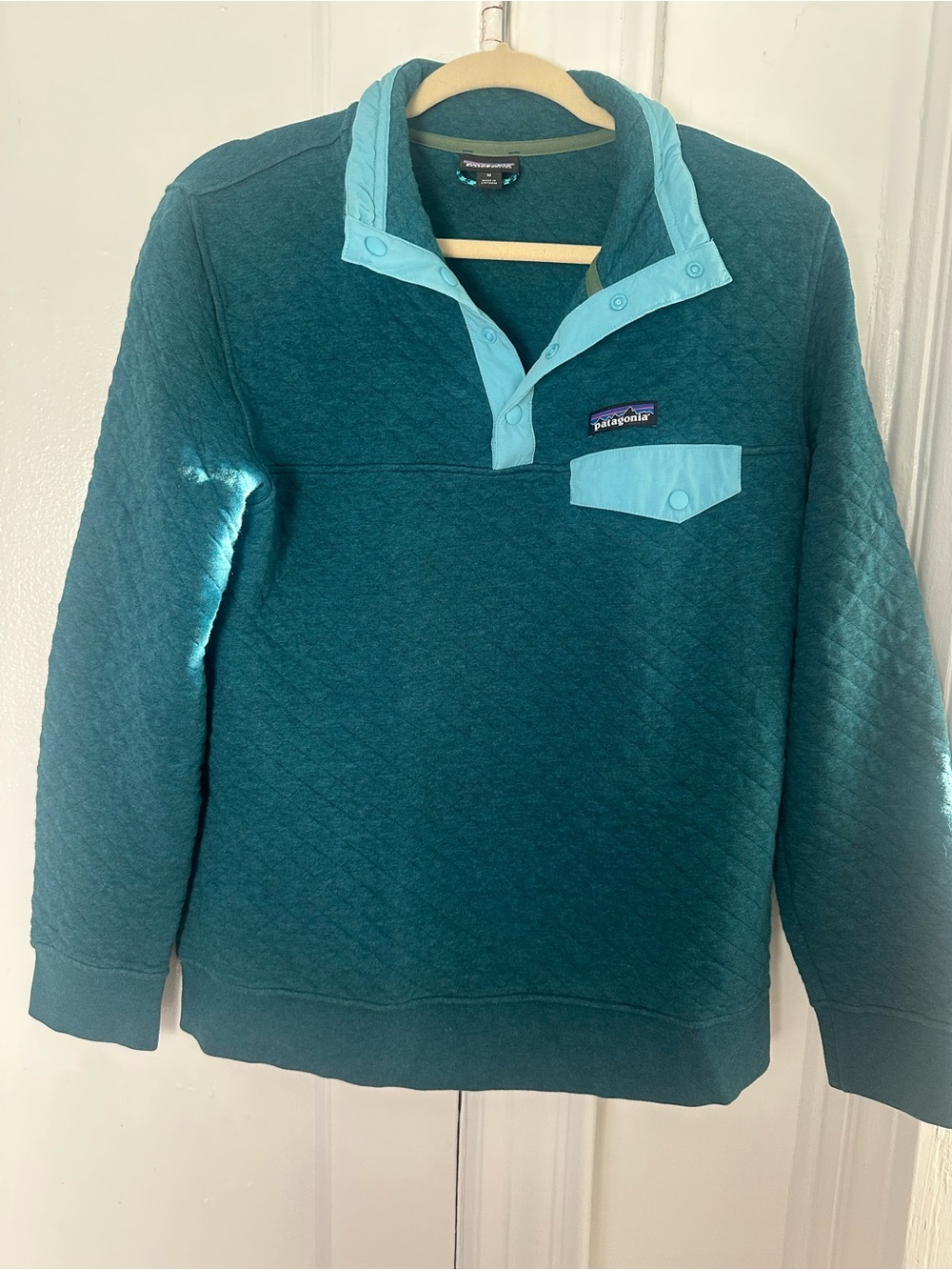 Patagonia Teal Pullover with Light Blue Accents